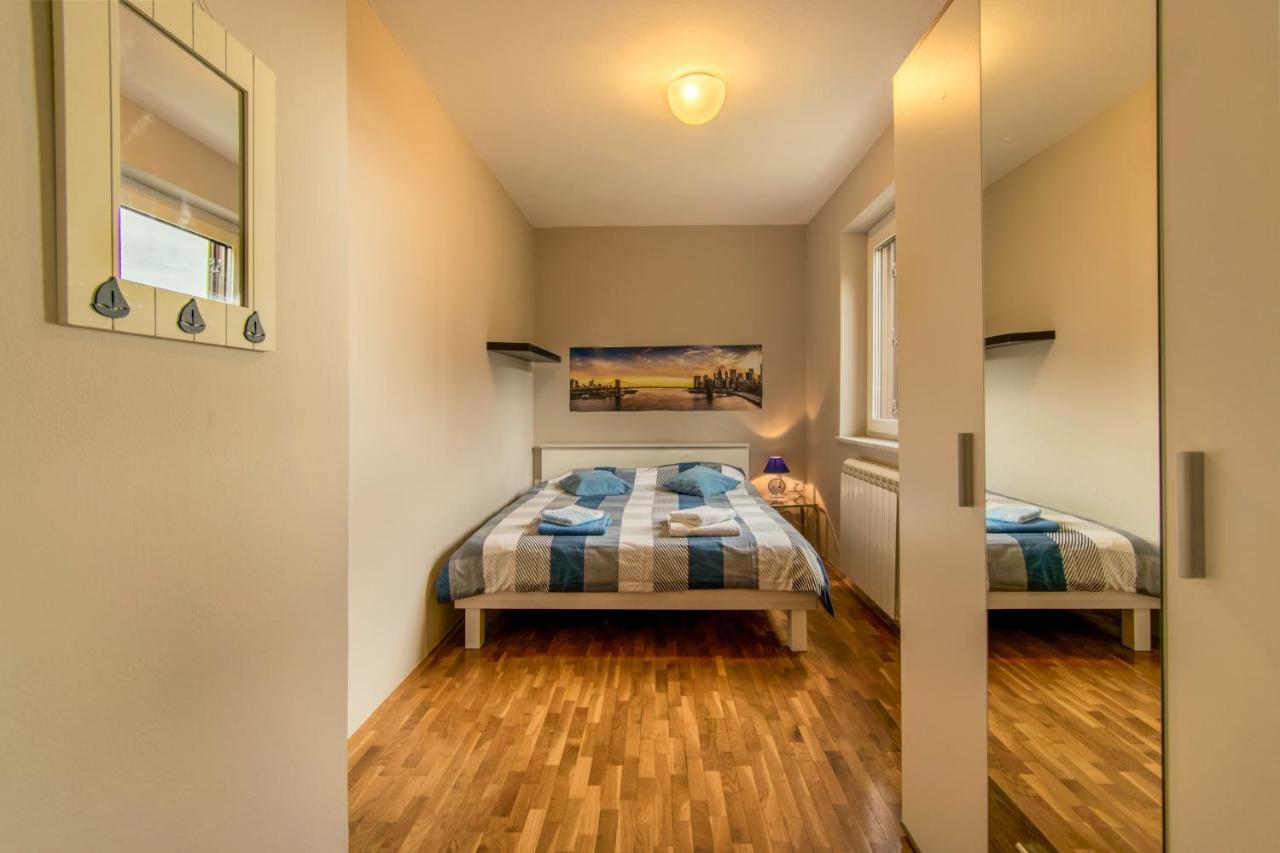 Apartments Elza Portorož Eksteriør billede